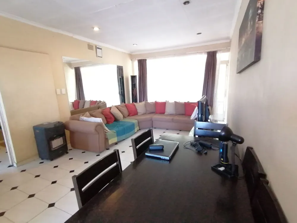 Apartment sold in Benoni - EN1729700 Apartment sold in Benoni - EN1729700