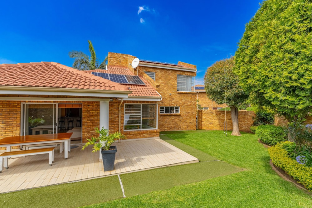 House for sale in Farrarmere - EN1730467