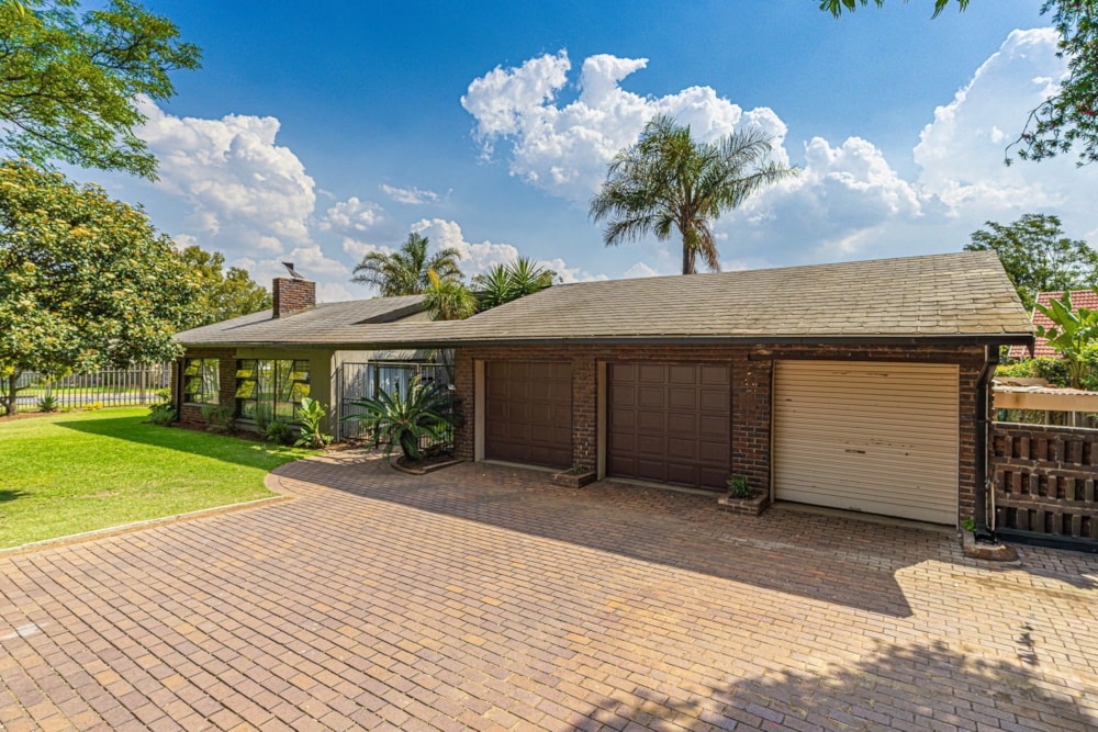 House for sale in Farrarmere - EN1730344