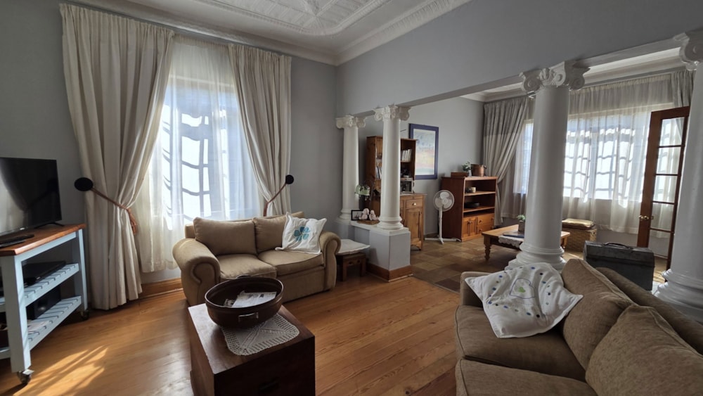 House for sale in Heidelberg, Gauteng - 1SP1730008