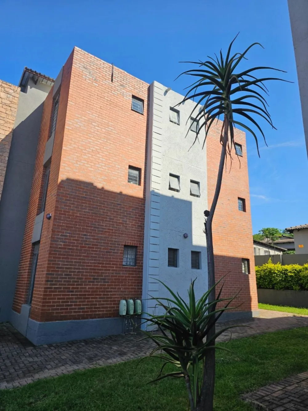 Apartment for sale in Nelspruit (Mbombela) - 1NS1729535 Apartment for sale in Nelspruit (Mbombela) - 1NS1729535