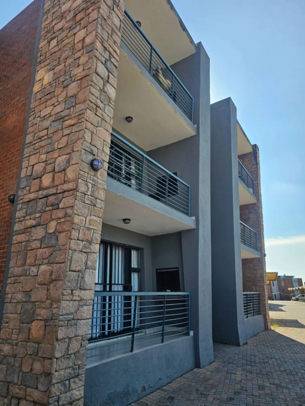Apartment for sale in Nelspruit (Mbombela) - 1NS1729535 Apartment for sale in Nelspruit (Mbombela) - 1NS1729535