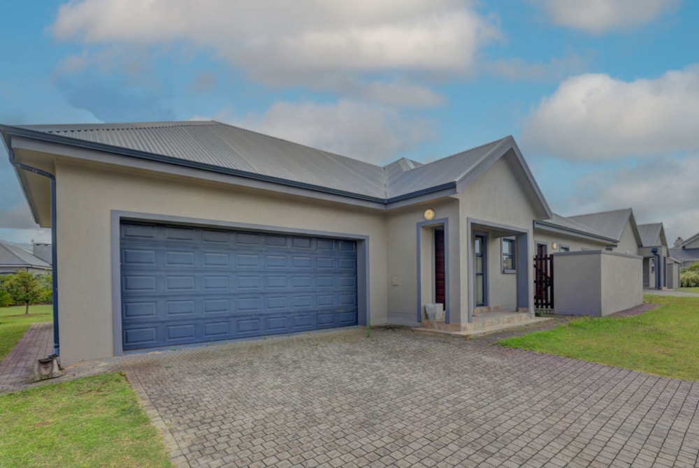 House for sale in Kraaibosch Country Estate - GEO1727526 House for sale in Kraaibosch Country Estate - GEO1727526