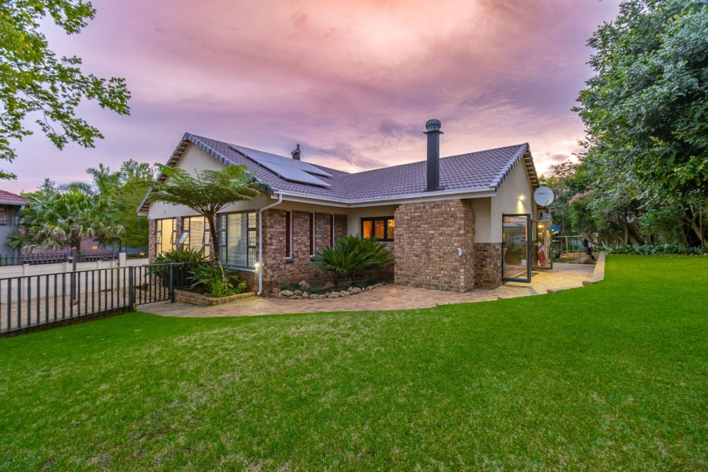 House for sale in Noordheuwel - 1KR1731383 House for sale in Noordheuwel - 1KR1731383