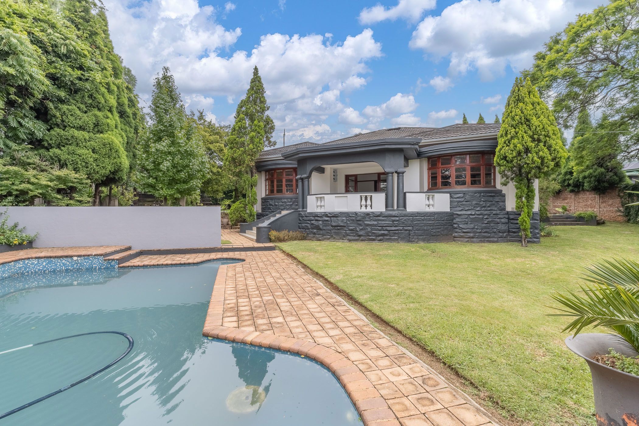 House for sale in Westdene, Johannesburg - EN1728757