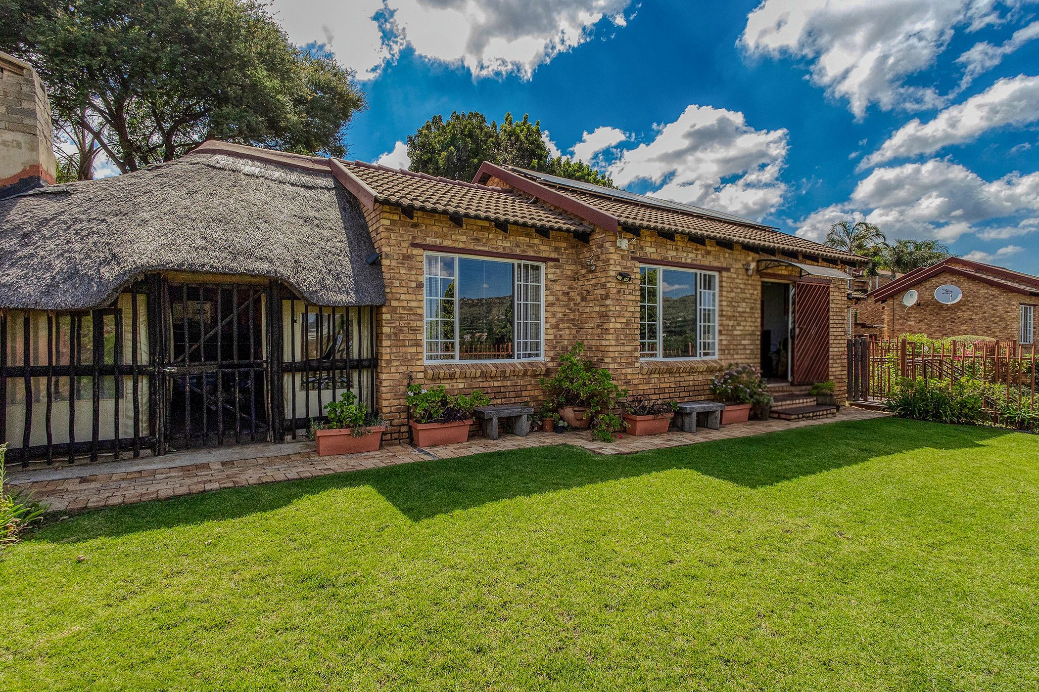 Townhouse for sale in Wilgeheuwel - RAN1729015