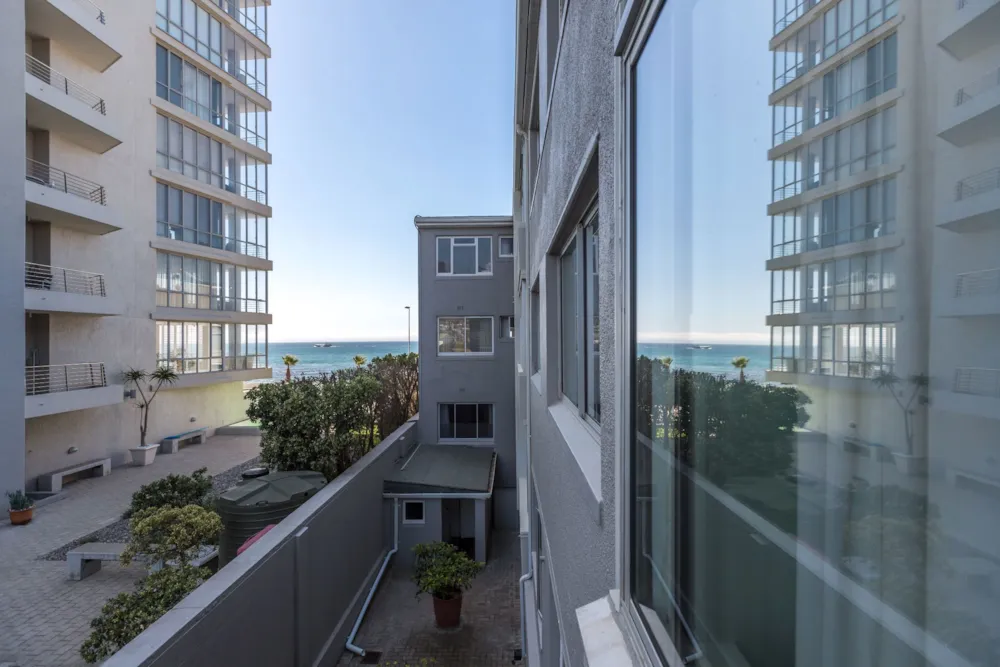 Apartment sold in Mouille Point - AS1731230 Apartment sold in Mouille Point - AS1731230