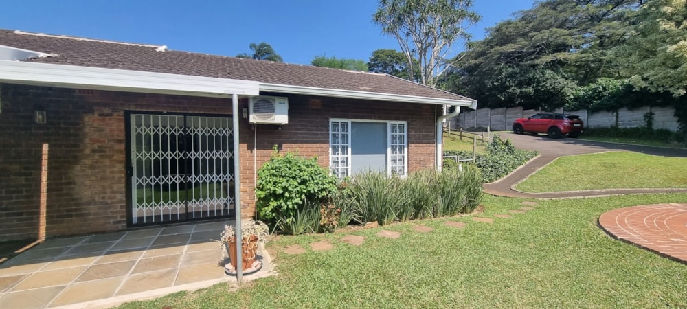 Garden cottage to rent in Waterfall, Upper Highway - 1KF1731460 Garden cottage to rent in Waterfall, Upper Highway - 1KF1731460