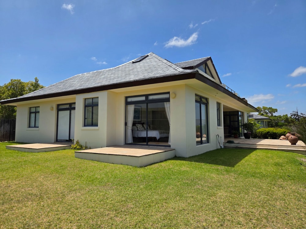 Double-storey house to rent in Arabella Country Estate - ONL1687052