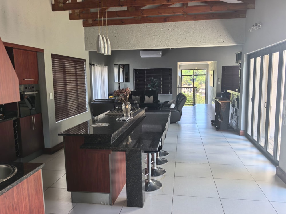 House for sale in Sonheuwel - 1NS1730152 House for sale in Sonheuwel - 1NS1730152