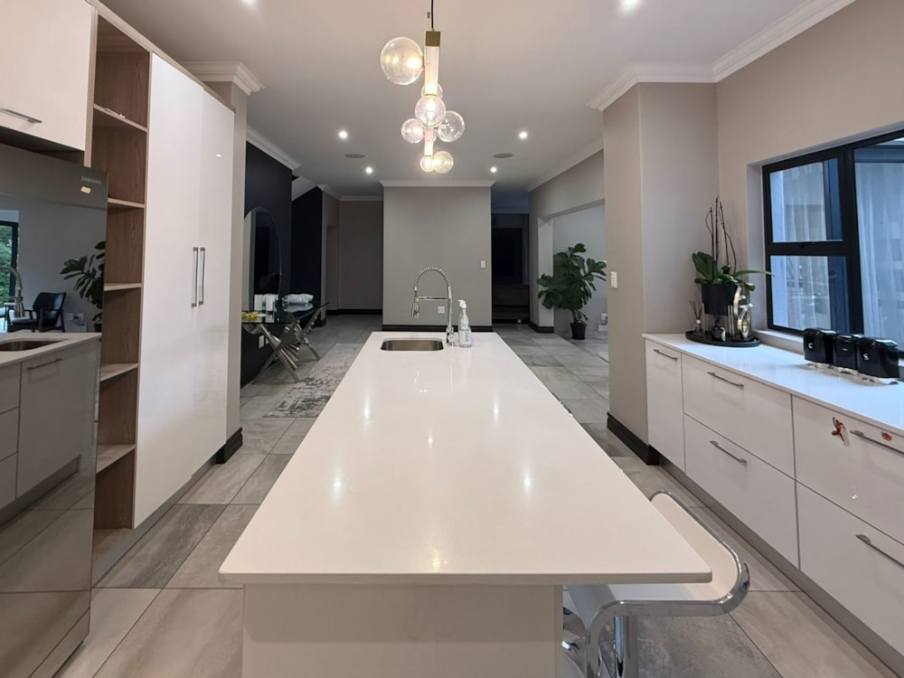 House for sale in Copperleaf - 1CU1728868 House for sale in Copperleaf - 1CU1728868