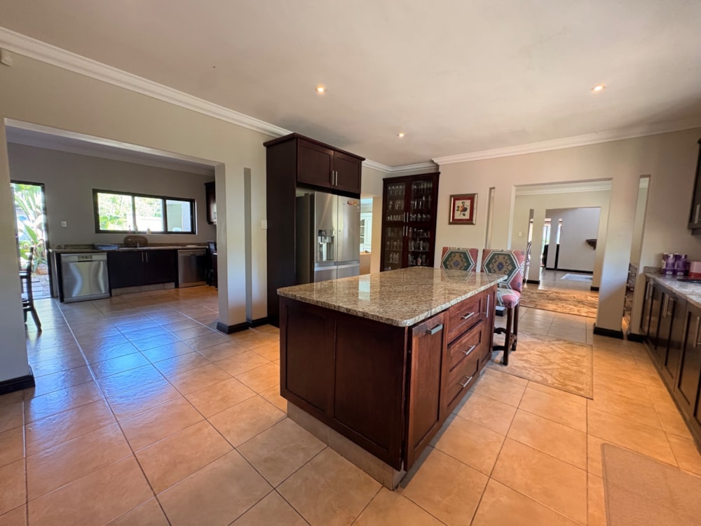 House for sale in uMhlanga Rocks - 1ND1735572