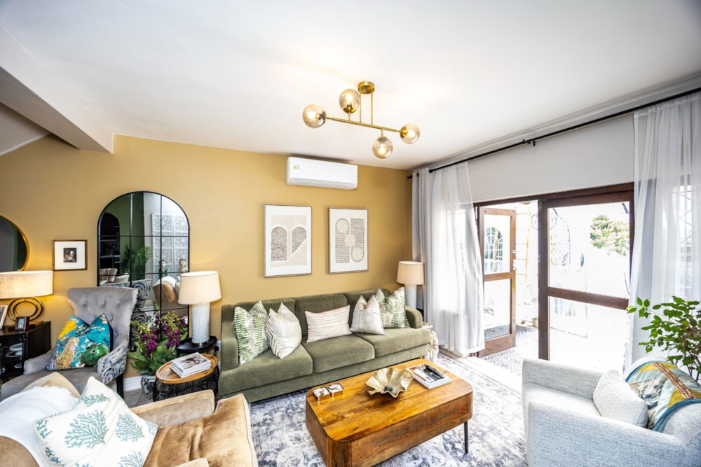 Townhouse for sale in Beacon Bay - 1EZ1730043 Townhouse for sale in Beacon Bay - 1EZ1730043