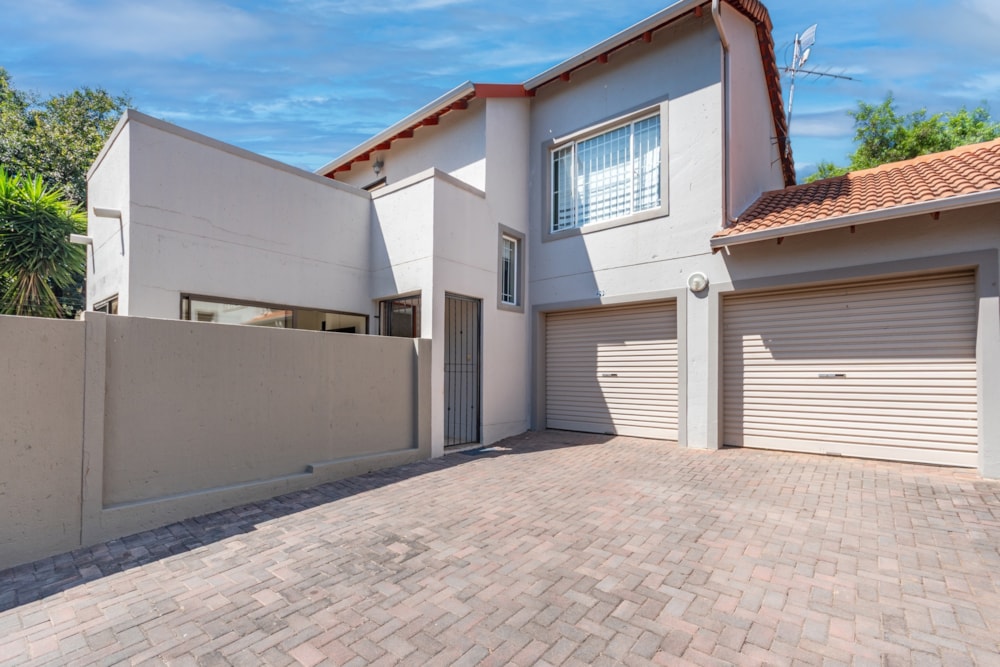Townhouse for sale in Northgate, Randburg - RAN1729840