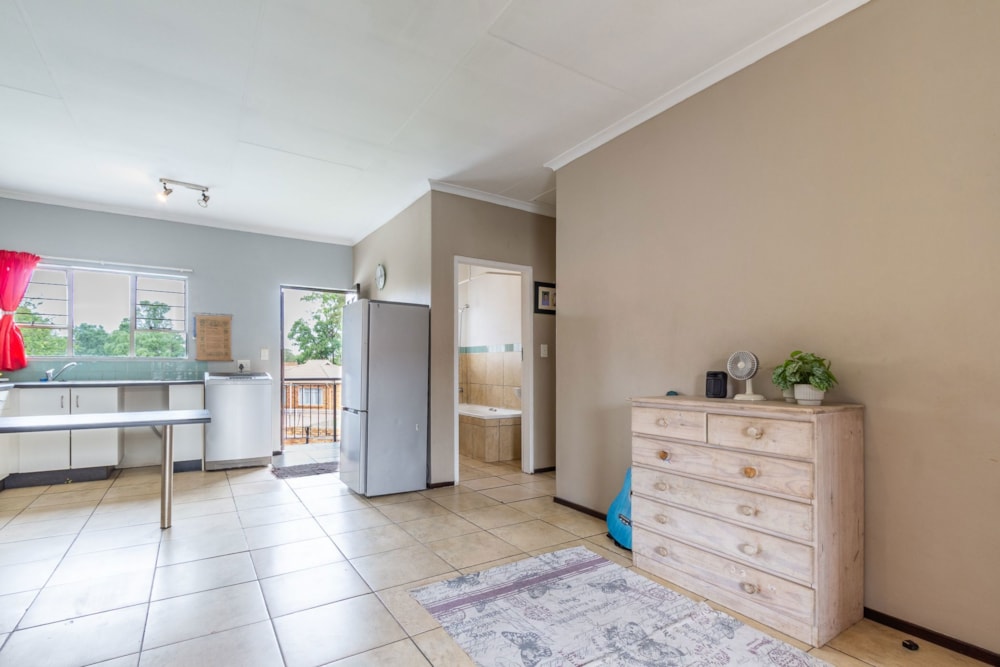 Townhouse for sale in Brenthurst - 1BJ1702808