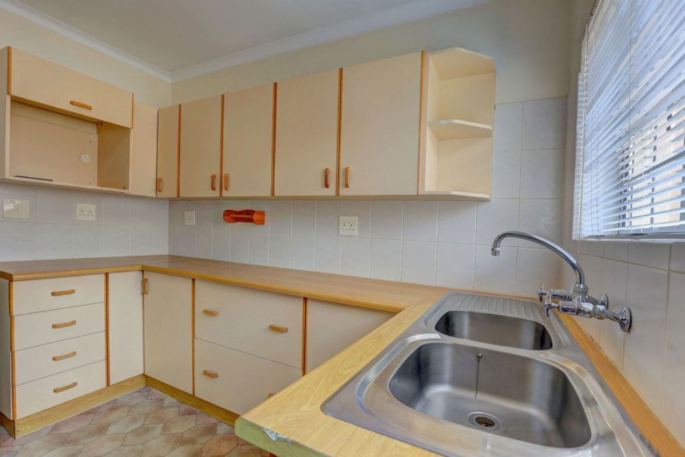 Apartment for sale in Denneoord, George - GEO1730020