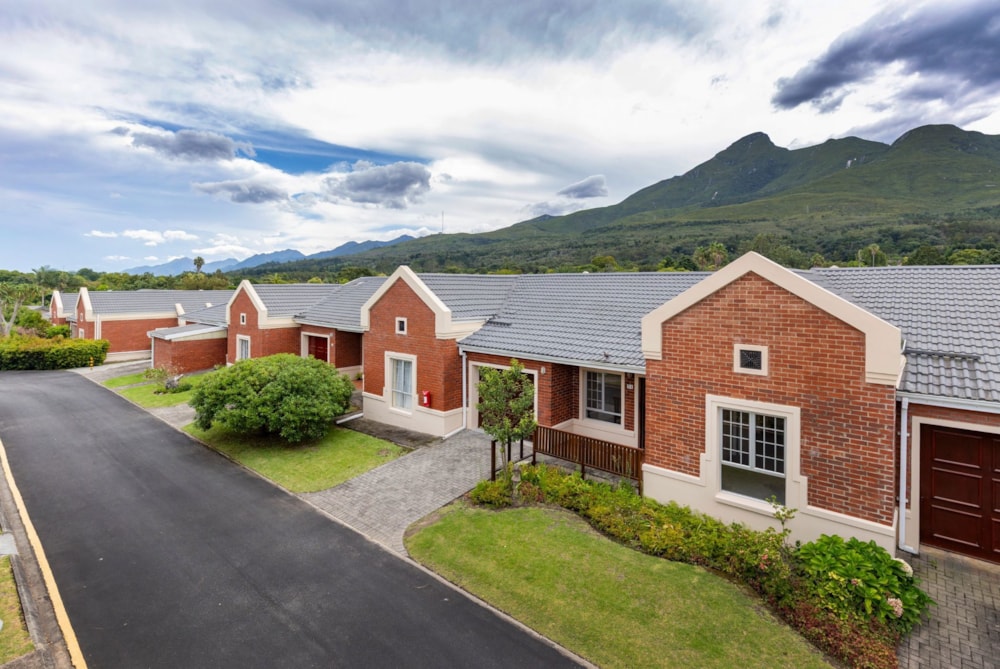 Apartment for sale in Denneoord, George - GEO1730020