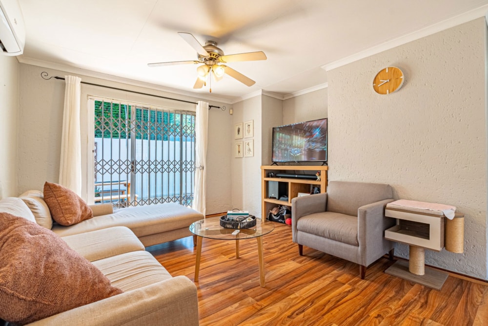 Townhouse for sale in Sunninghill - FW1729541