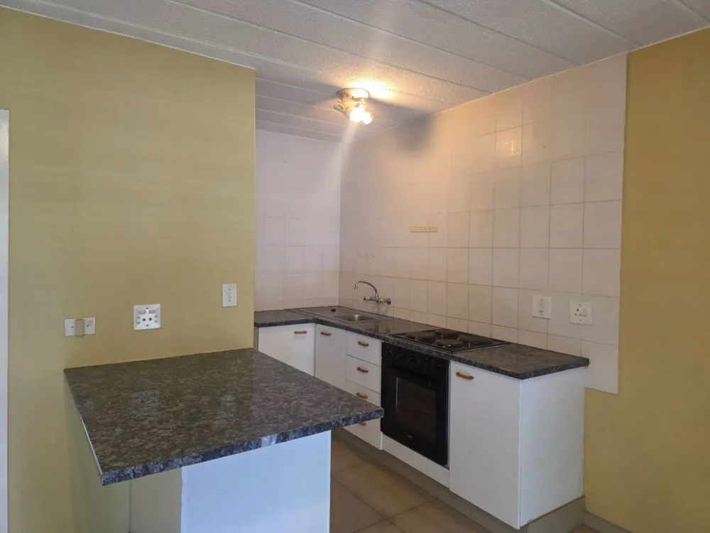 Apartment let in Parkwood, Johannesburg - JBL1720928 Apartment let in Parkwood, Johannesburg - JBL1720928