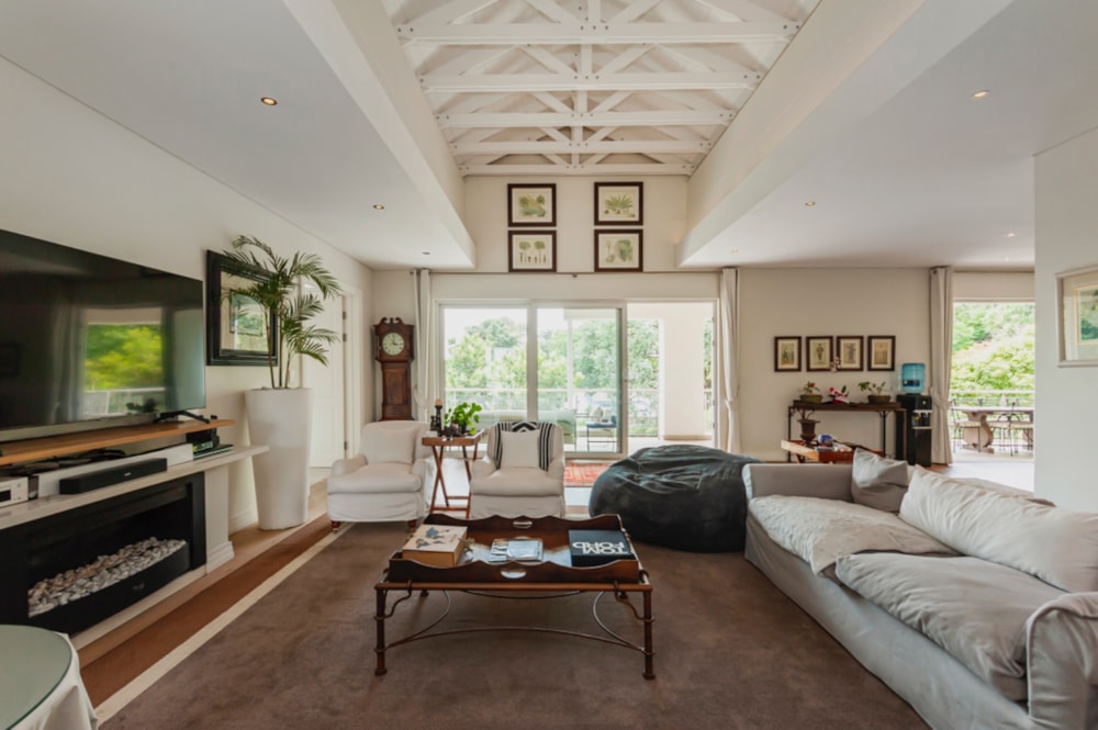 Penthouse apartment to rent in Dunkeld West - JBL1728690