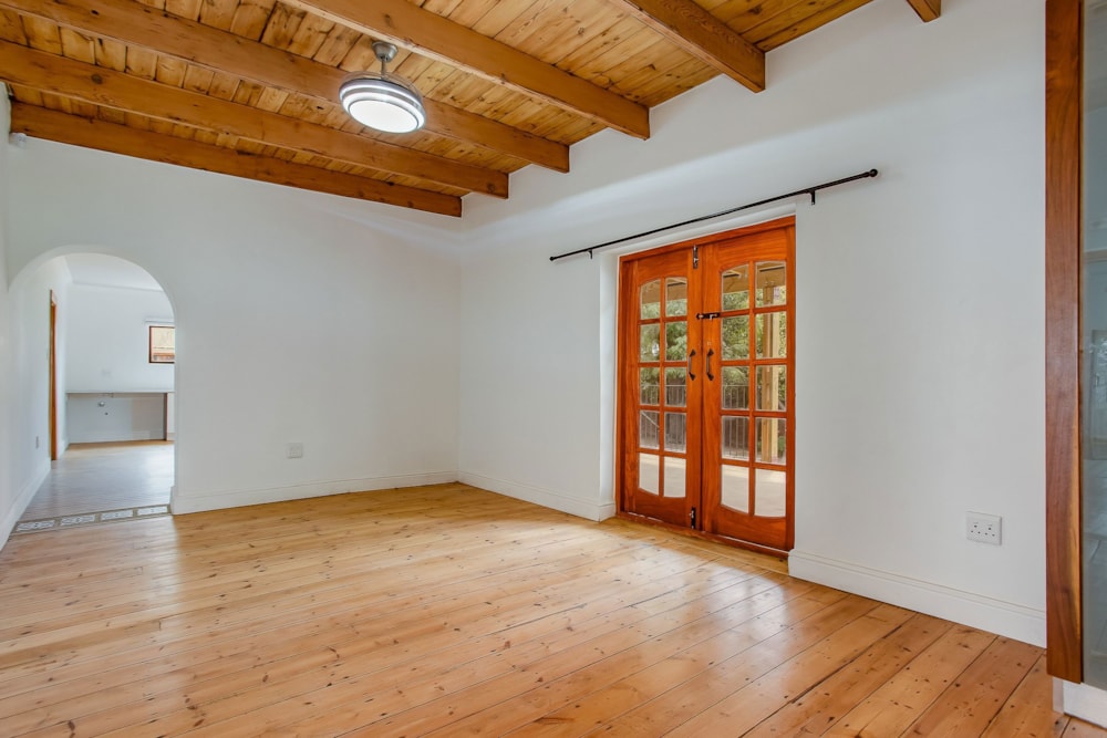 House for sale in Groenvlei, Paarl - TK1729543 House for sale in Groenvlei, Paarl - TK1729543