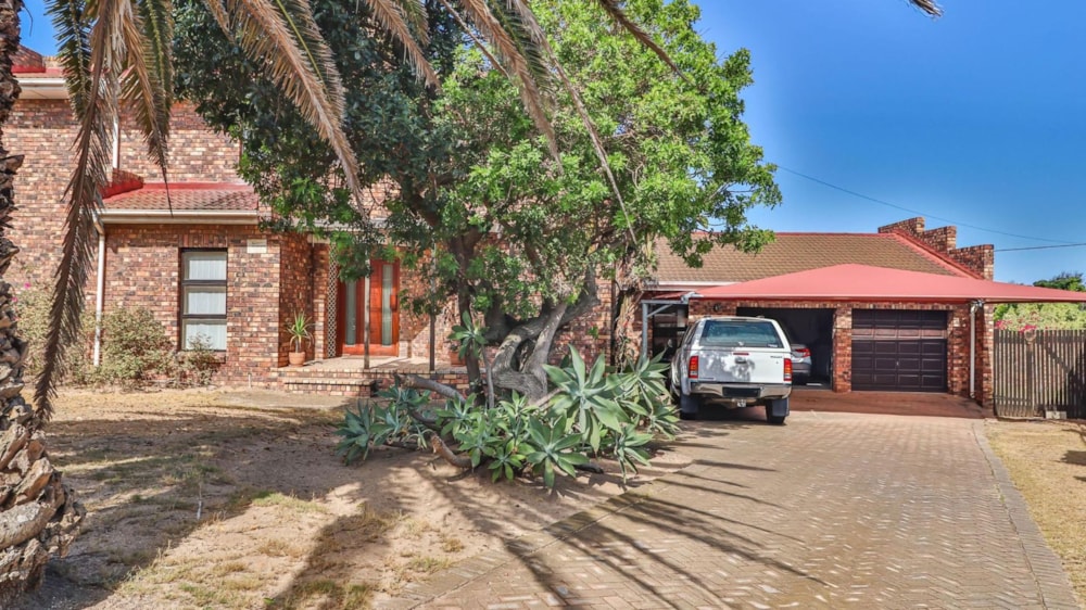 House for sale in Bluewater Bay, Port Elizabeth, Gqeberha - 1PLZ1728675