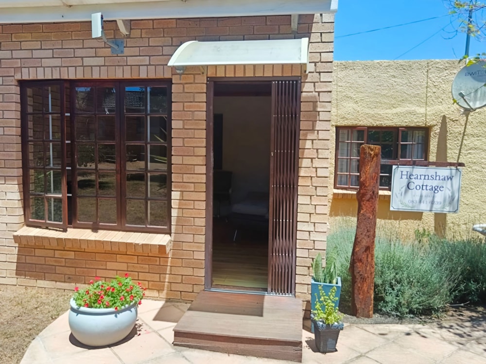 Garden apartment to rent in Newton Park - 1PLZ1729429