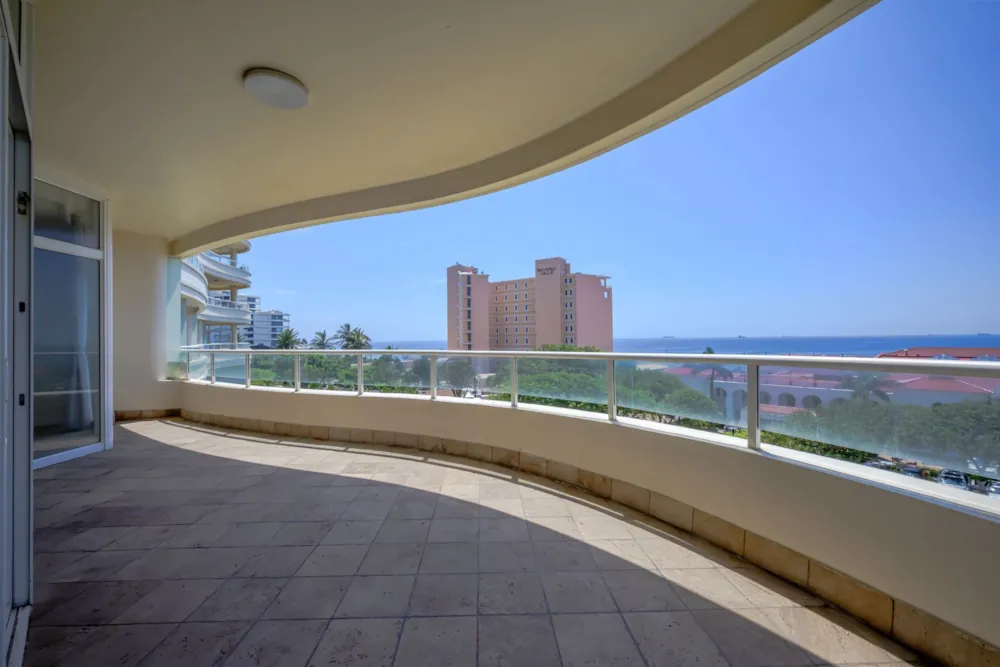 Apartment for sale in uMhlanga Rocks - 1ND1729465