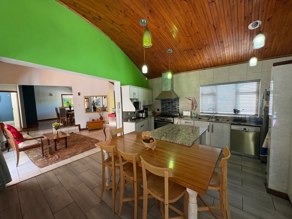 House for sale in Walmer - 1PLZ1711819 House for sale in Walmer - 1PLZ1711819