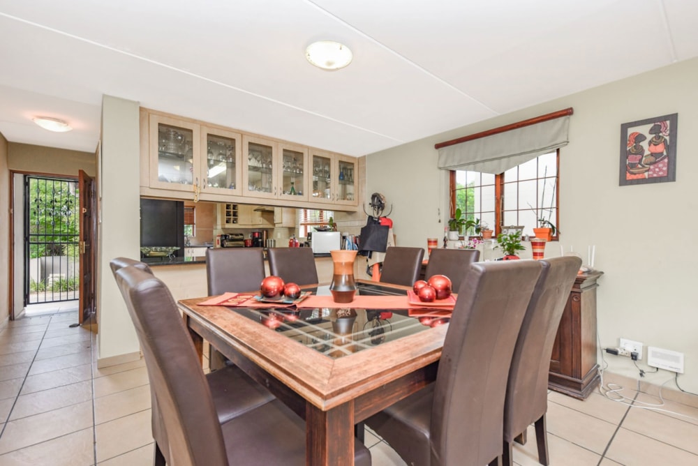 Cluster for sale in North Riding - FW1729382 Cluster for sale in North Riding - FW1729382