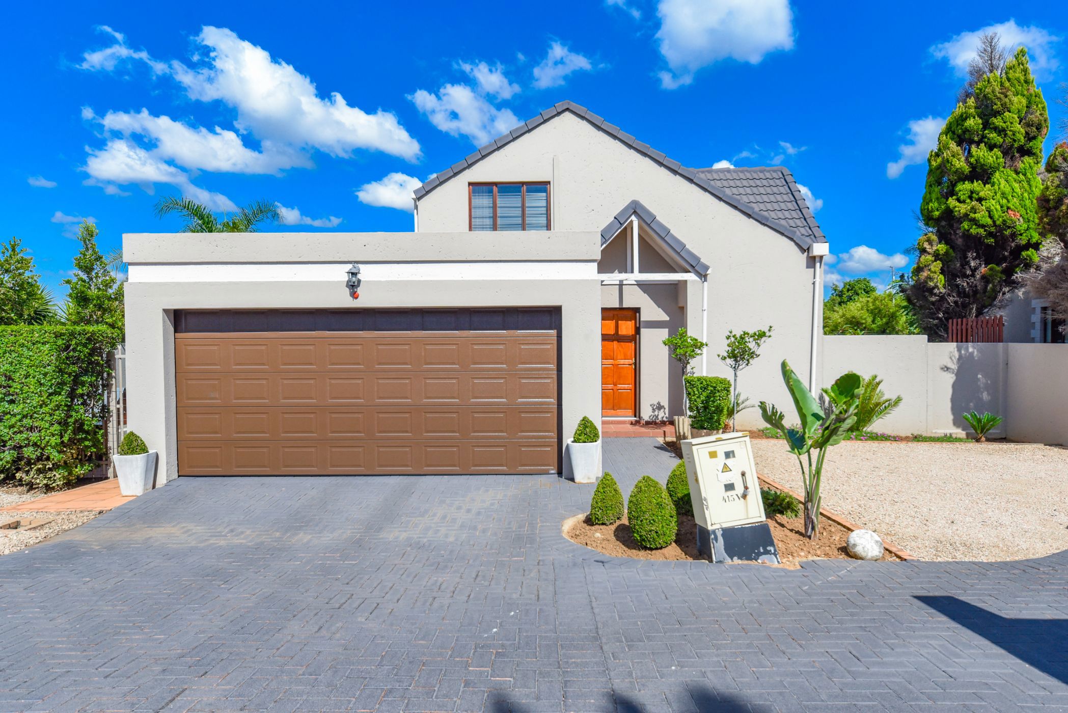 House for sale in Sunninghill Gardens - FW1729698