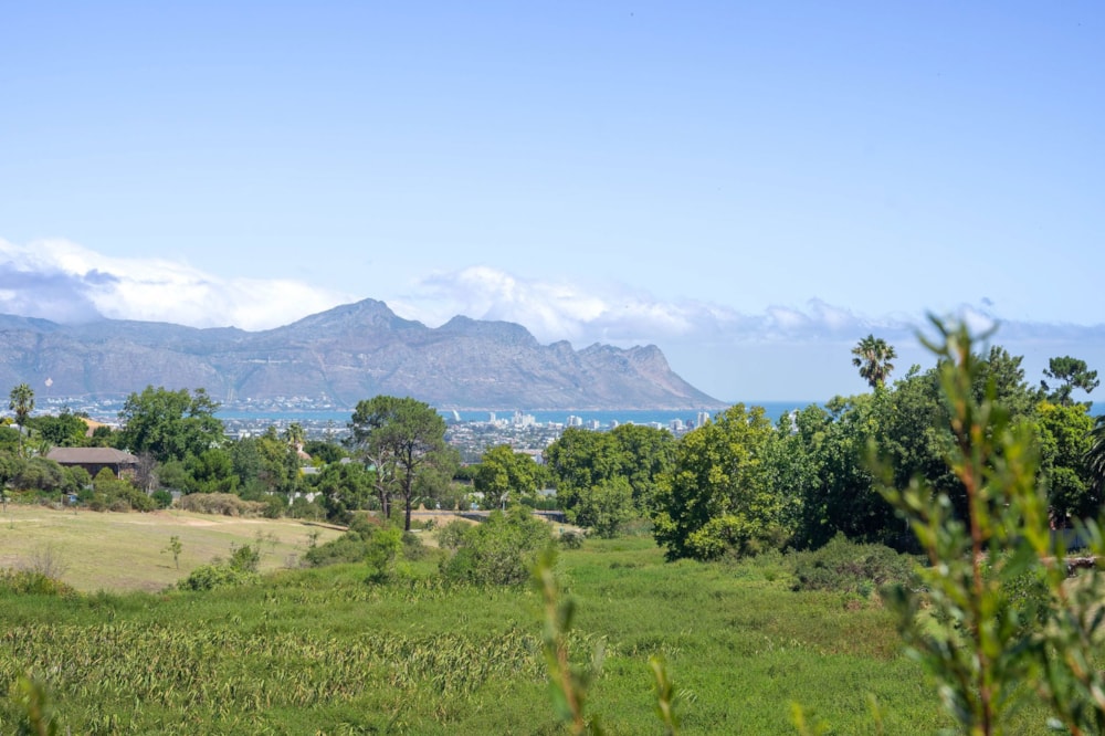 Residential vacant land for sale in Somerset West - SW1729924