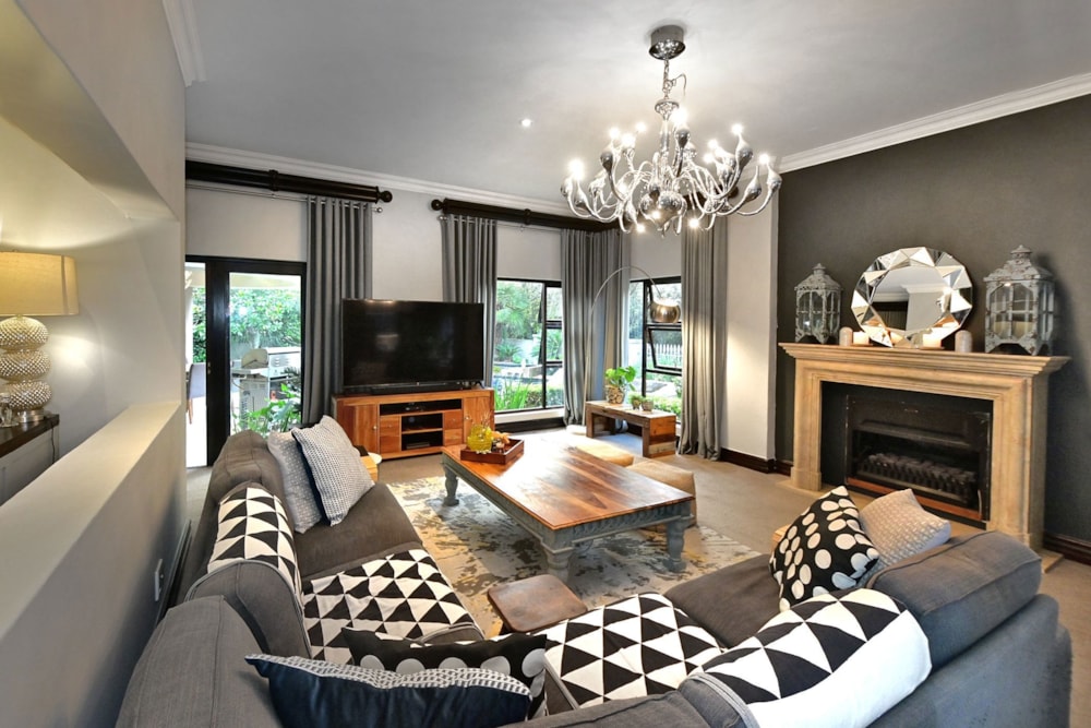 House for sale in Dainfern Golf Estate - FW1728748