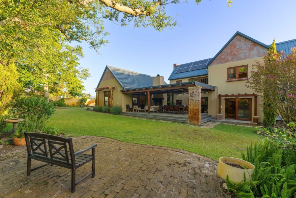 House for sale in Golden Acre - SW1728727