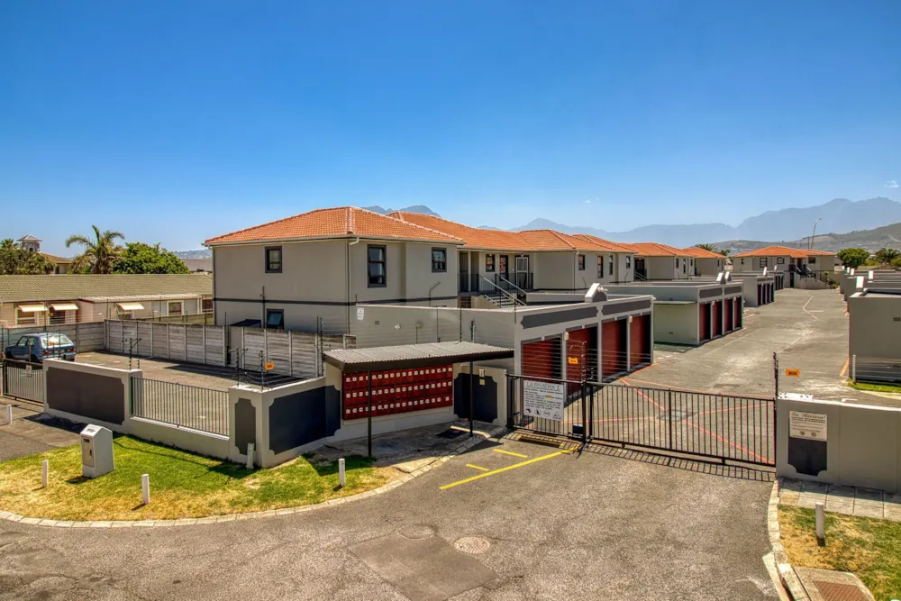 Apartment sold in Strand South - SW1727971 Apartment sold in Strand South - SW1727971