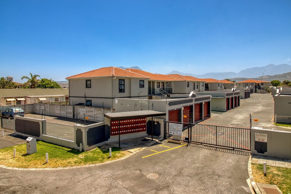 Apartment for sale in Strand South - SW1727971