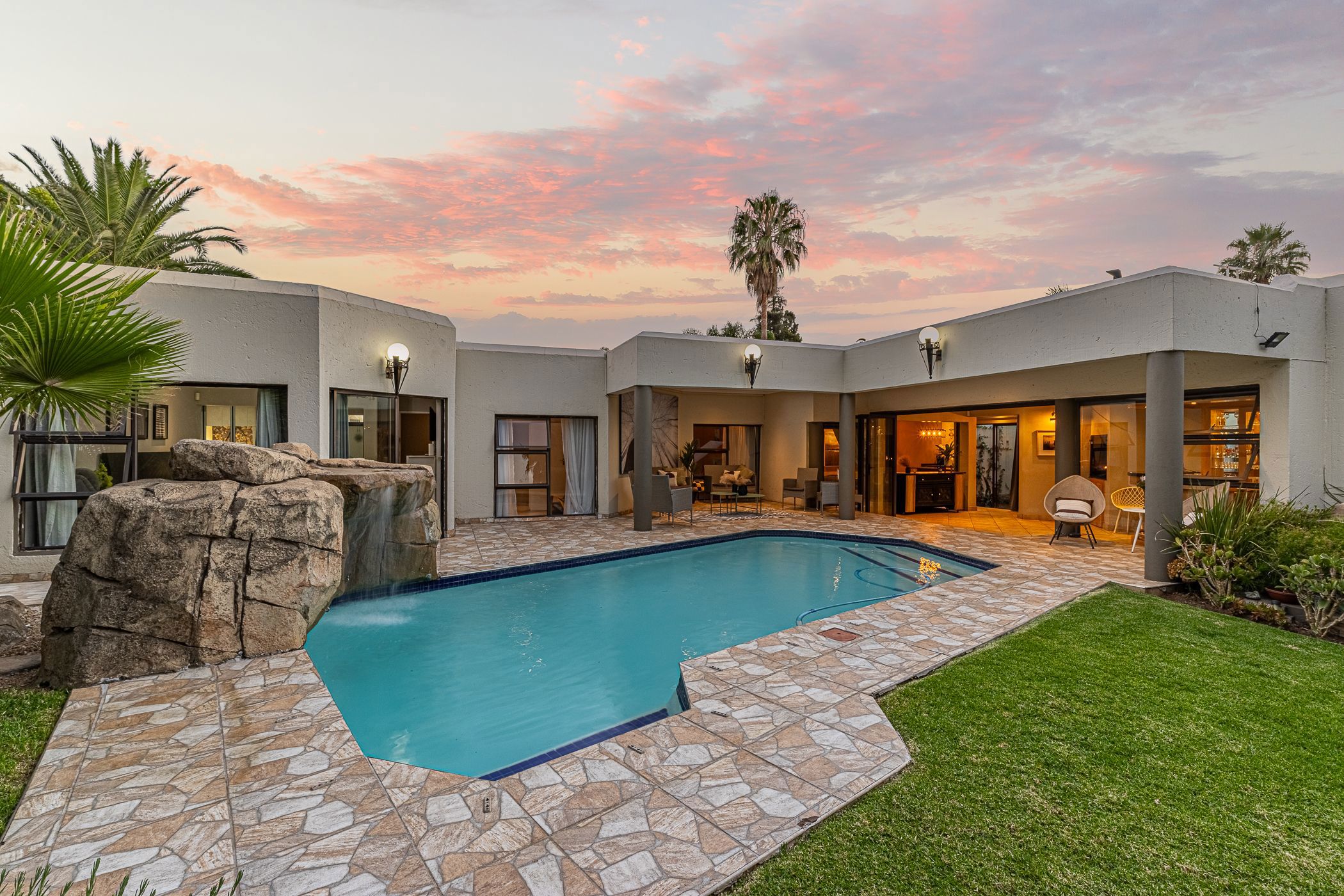 House for sale in Sunward Park - BOK1730340