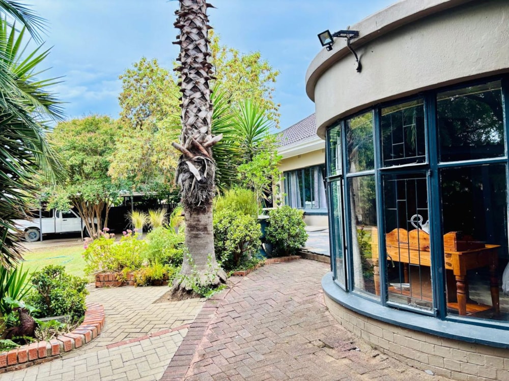 House for sale in Bayswater - 1BX1728966