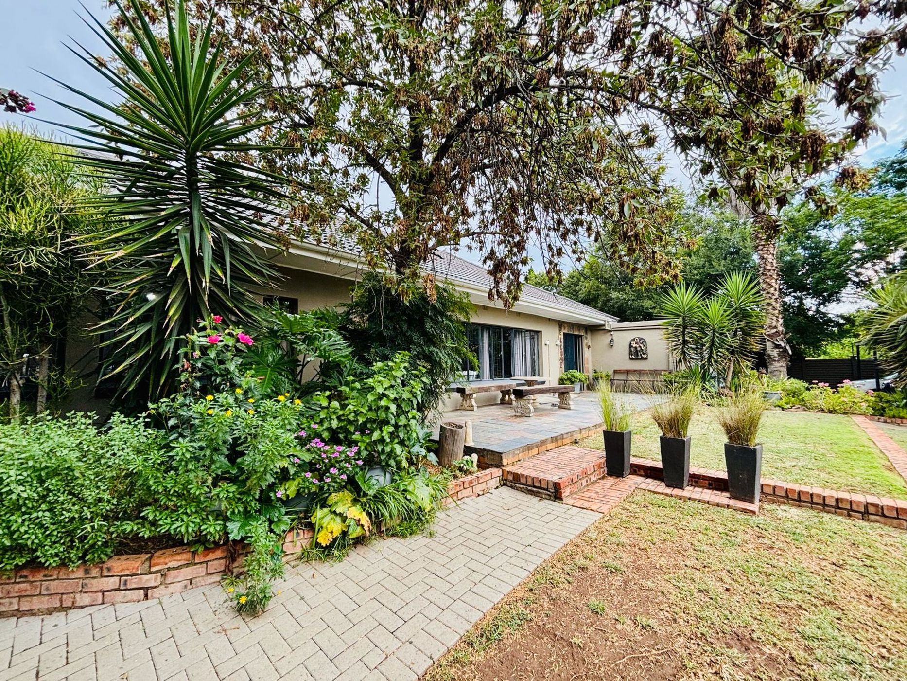 House for sale in Bayswater - 1BX1728966