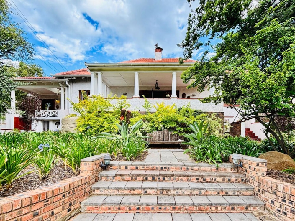 House for sale in Waverley, Bloemfontein - 1BX1731487