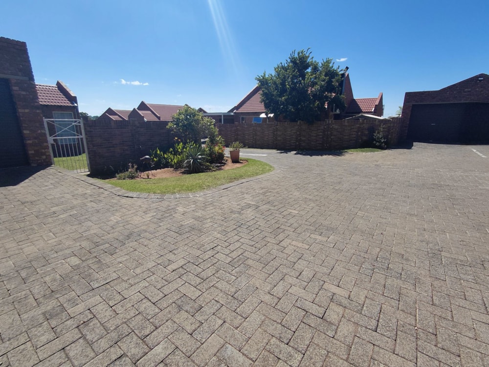 Townhouse for sale in Langenhovenpark - 1BX1728964