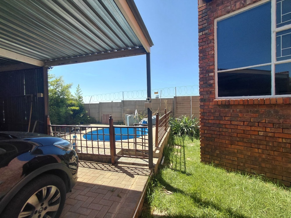 Townhouse for sale in Langenhovenpark - 1BX1728964