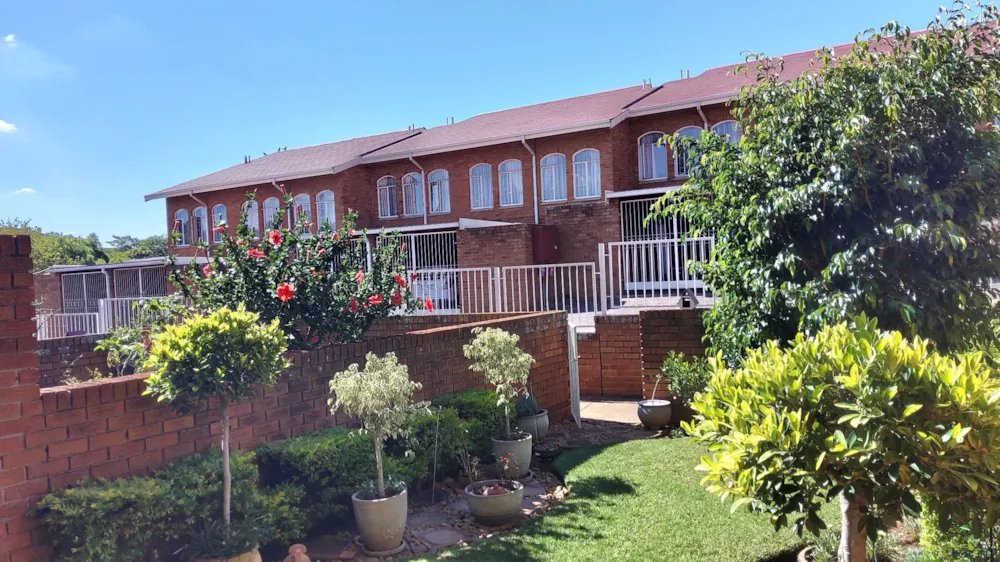 Townhouse to rent in Erasmusrand - PTL1755131 Townhouse to rent in Erasmusrand - PTL1755131