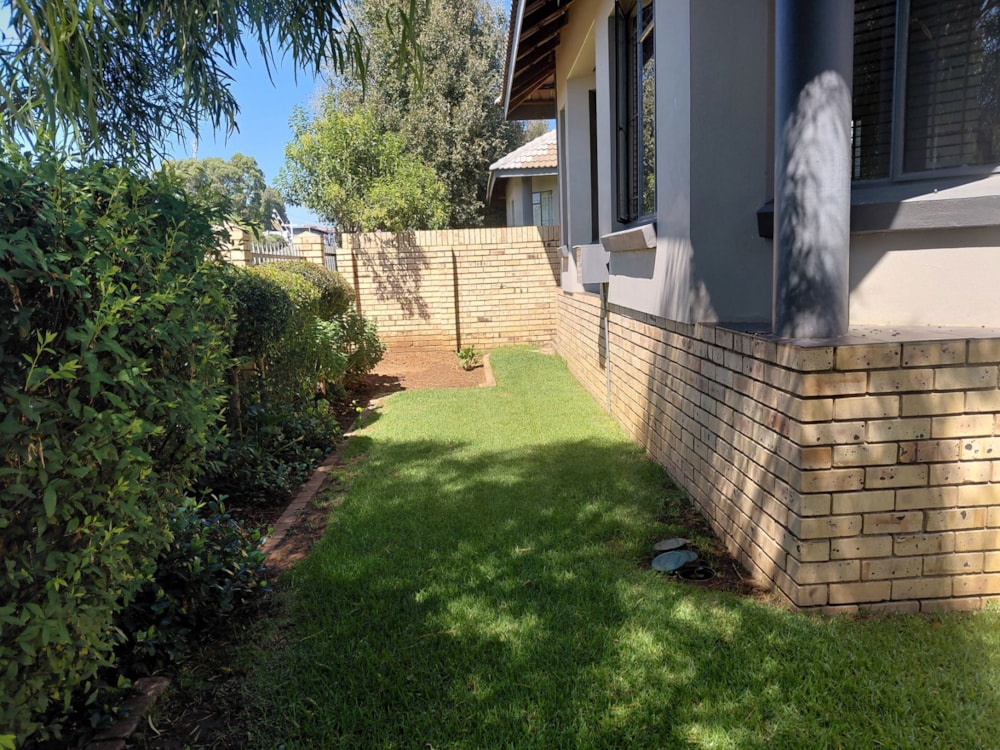 Townhouse for sale in Spitskop - 1BX1730883