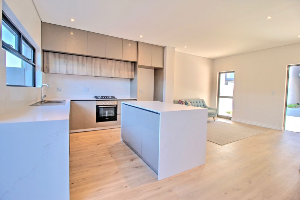 House for sale in Edgemead - 1PLA1620174