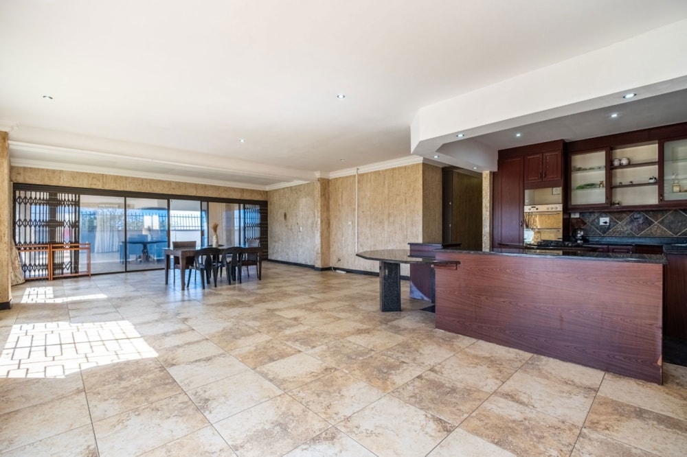 House for sale in Athlone Park - 1WB1730857 House for sale in Athlone Park - 1WB1730857