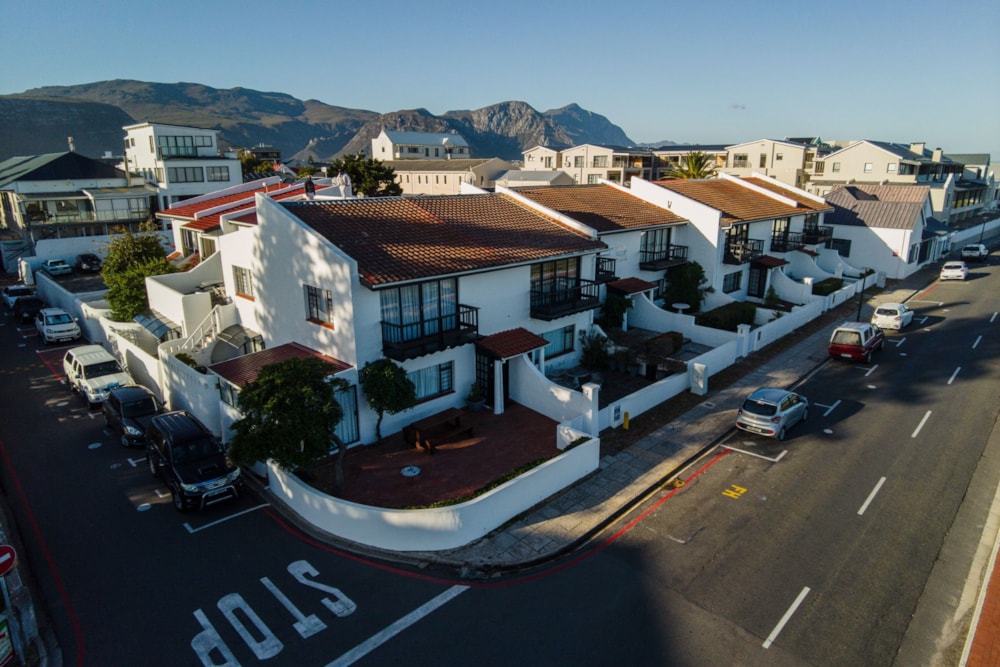 Apartment for sale in Westcliff, Hermanus - HF1727636