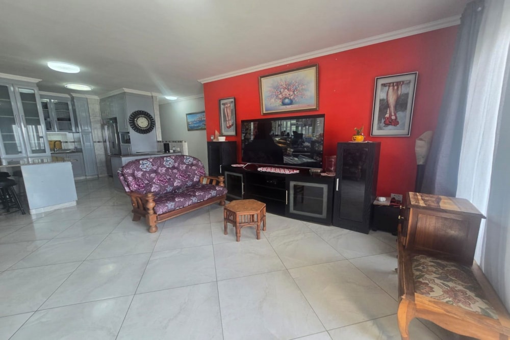 Apartment for sale in Amanzimtoti - 1WB1730440