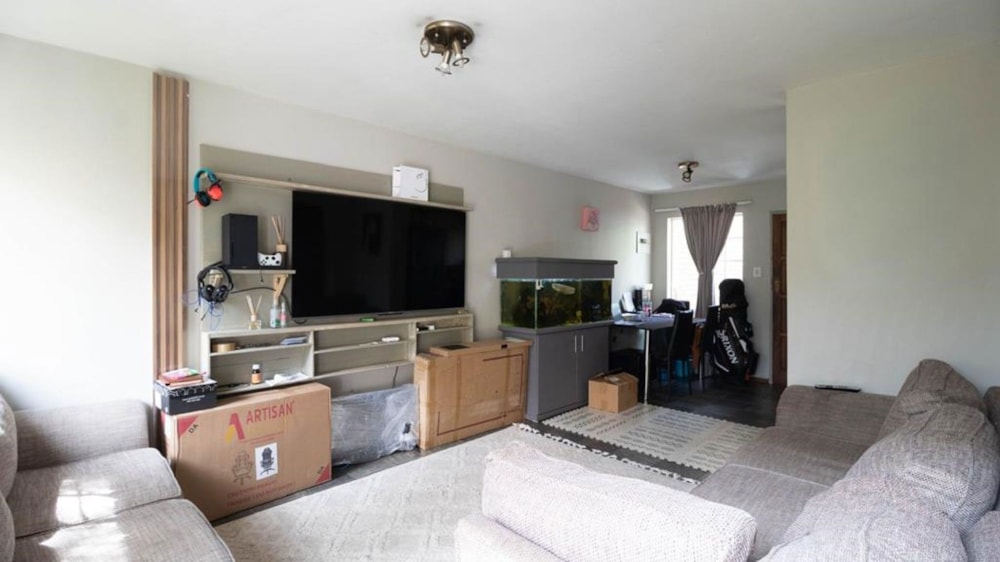 Townhouse for sale in Van Riebeeck Park, Kempton Park - KTP1729189