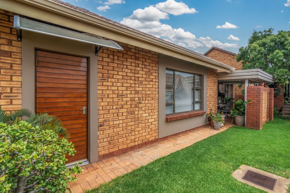 Single-storey retirement home for sale in Featherbrooke Hills Retirement Village - 1KR1731529 Single-storey retirement home for sale in Featherbrooke Hills Retirement Village - 1KR1731529